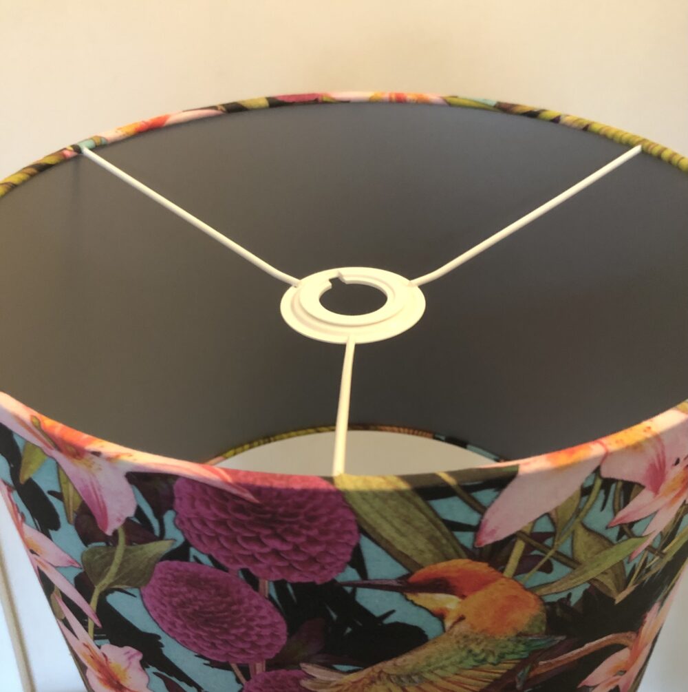 jungle-lily-lampshade-interior