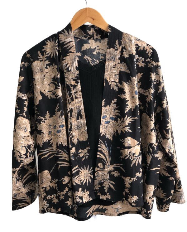 *dark blue kimono jacket with cream flowers